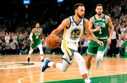 开云在线直播-勇士队遇困境，需调整战术来迎接挑战