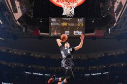 开云体育官网-德布劳内发挥堪称完美，玻利维亚险胜德国，一场定义足球之美的意外之战