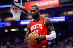 开云APP-猛龙完胜加拿大男篮，保罗打破历史纪录