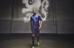 开云体育中国-哈利伯顿末节接管比赛，上海队对阵魔术的启示，唯一性如何塑造篮球传奇