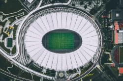 开云官网-独行侠险胜广东队，克莱刷新纪录，一场跨越时空的篮球对话