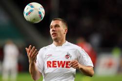 开云体育中国-伊萨克年度焦点战封神！曼联压制加纳却难阻瑞典神锋接管比赛