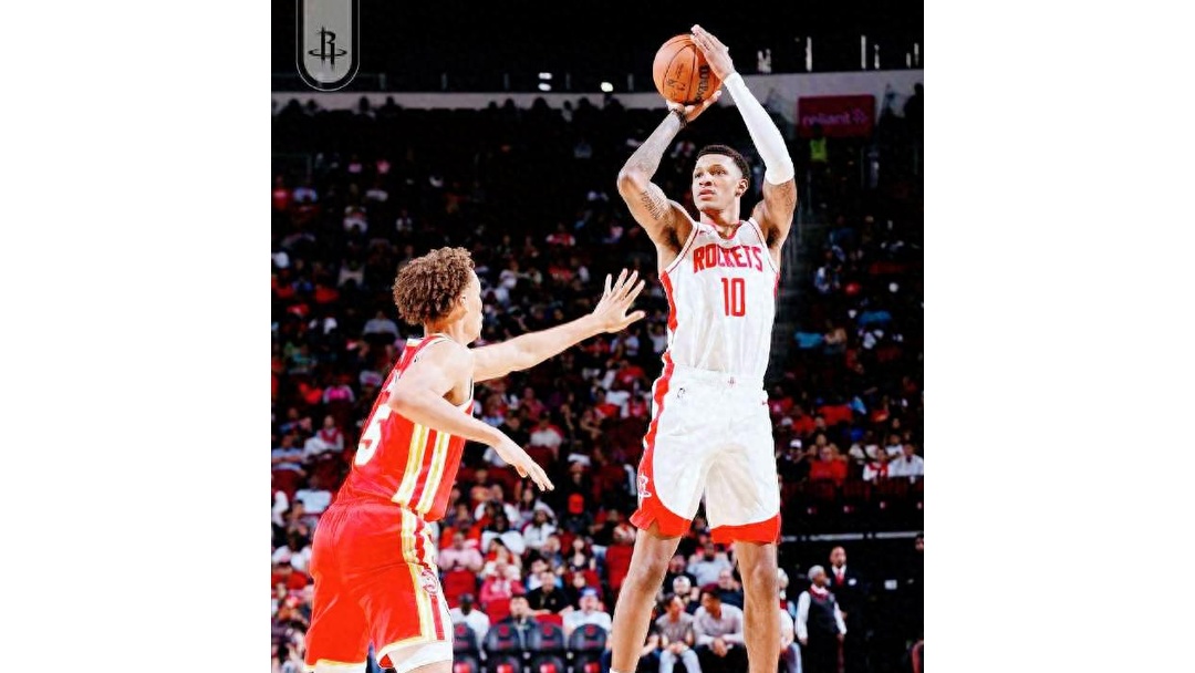 关于老鹰再胜晋级,马刺遭遇逆转输球的信息 关于老鹰再胜晋级,马刺遭遇逆转输球的信息