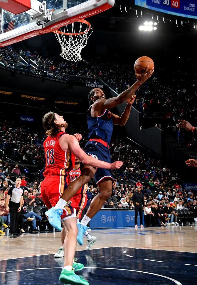 火箭大胜马刺，令对手陷入困境