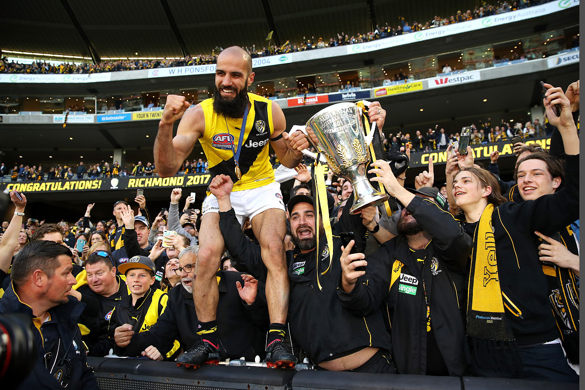 包含激烈较量：欧洲联赛震撼全球篮球迷的词条