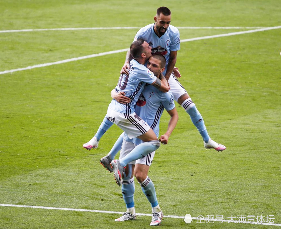 波兰面对波黑，双方均有争议判罚