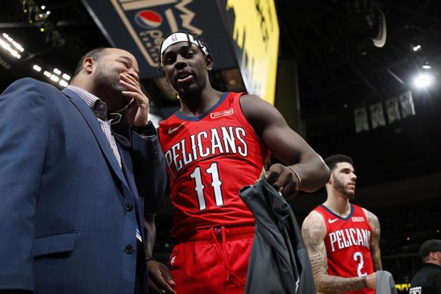 包含鹈鹕队年轻球员大放异彩，领衔砍分的词条