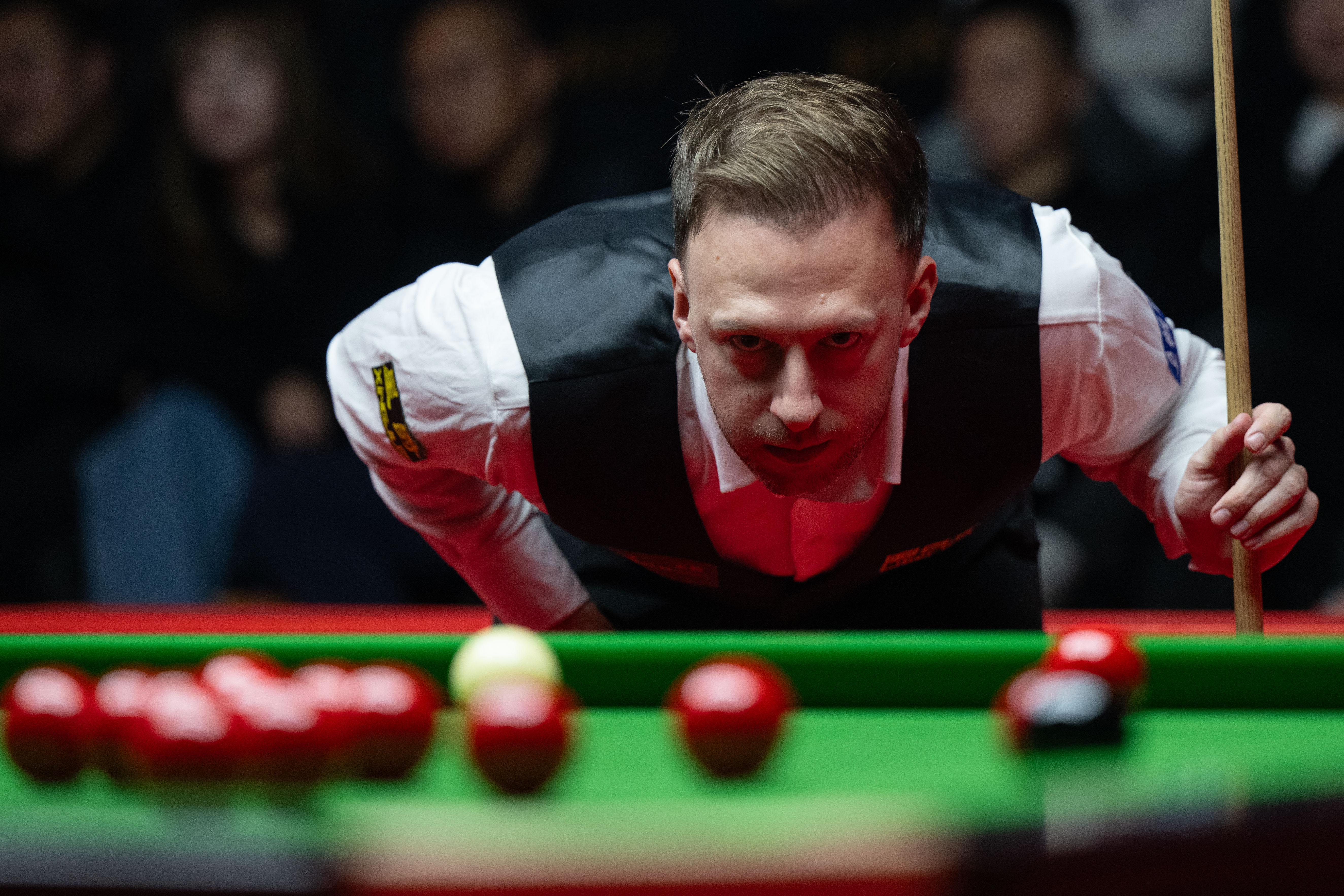 关于热血比拼：英格兰队成功击败对手的信息