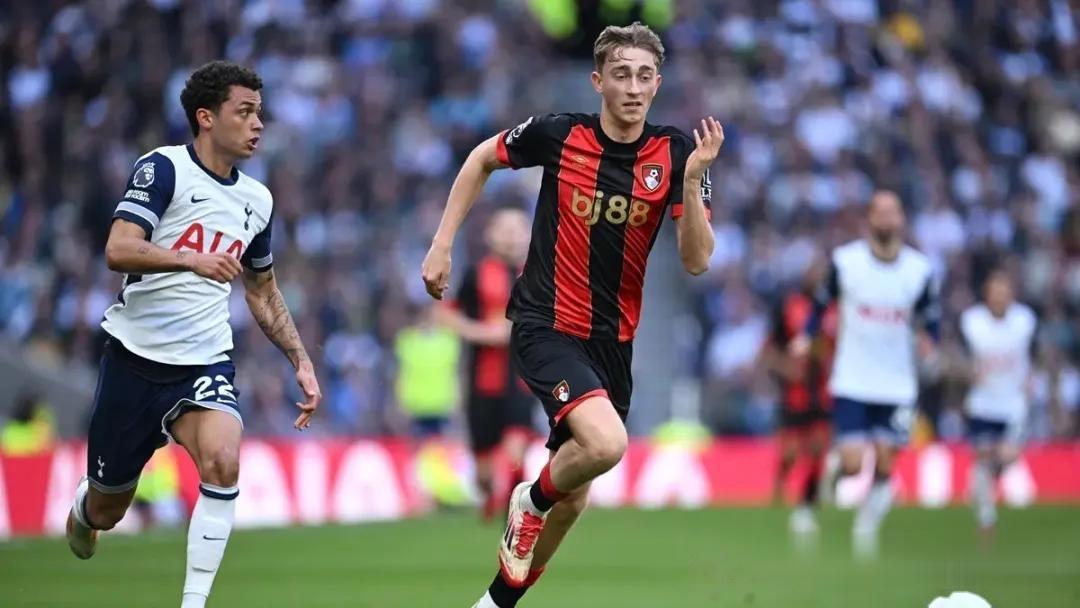 那不勒斯轻取切尔西，蒂亚戈点燃赛场的简单介绍