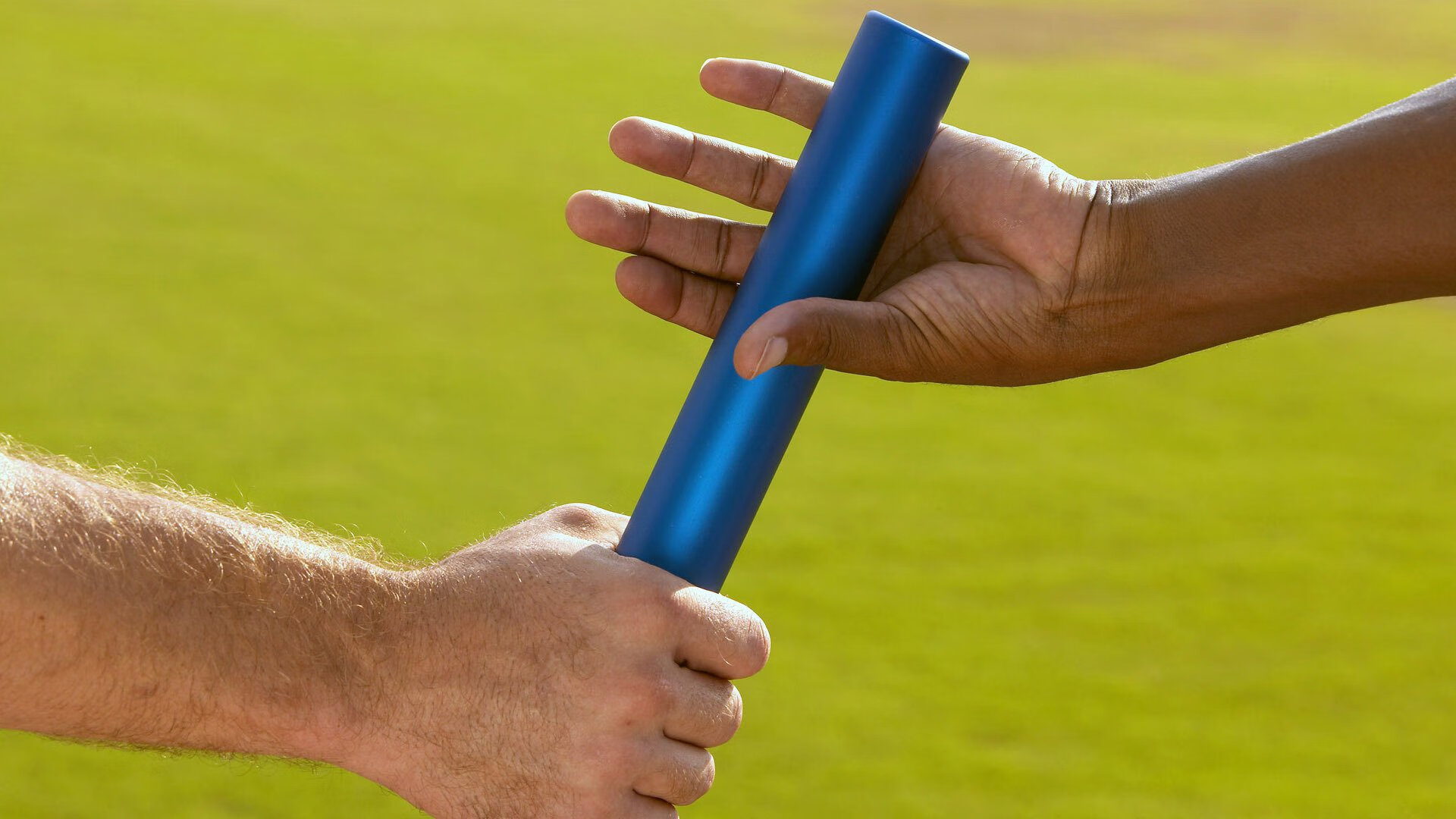 山西烽火映芝加哥，霍勒迪的跨洋绝响