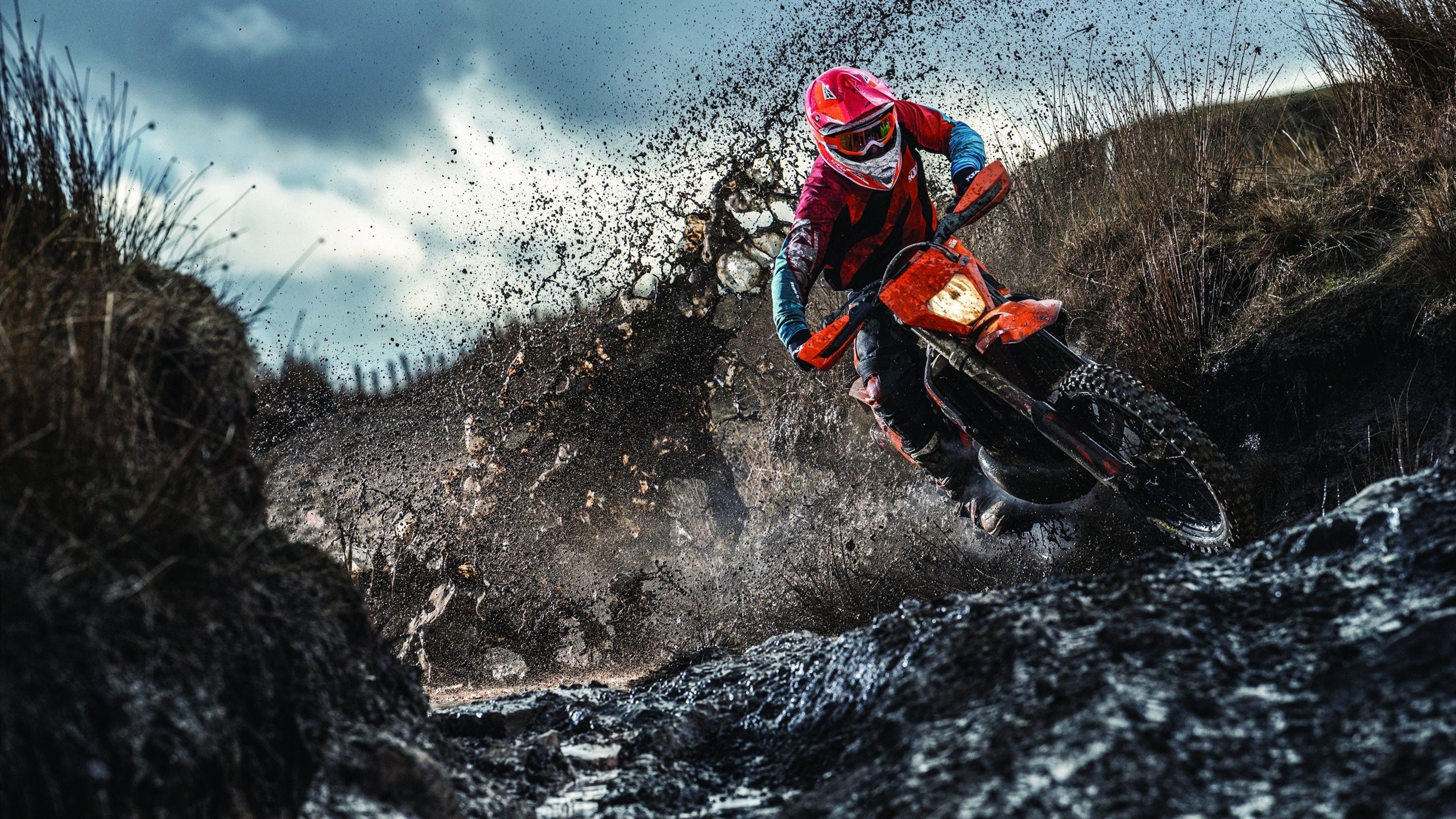 东契奇关键制胜，广厦队爆冷快船，一场跨越篮球世界的对话